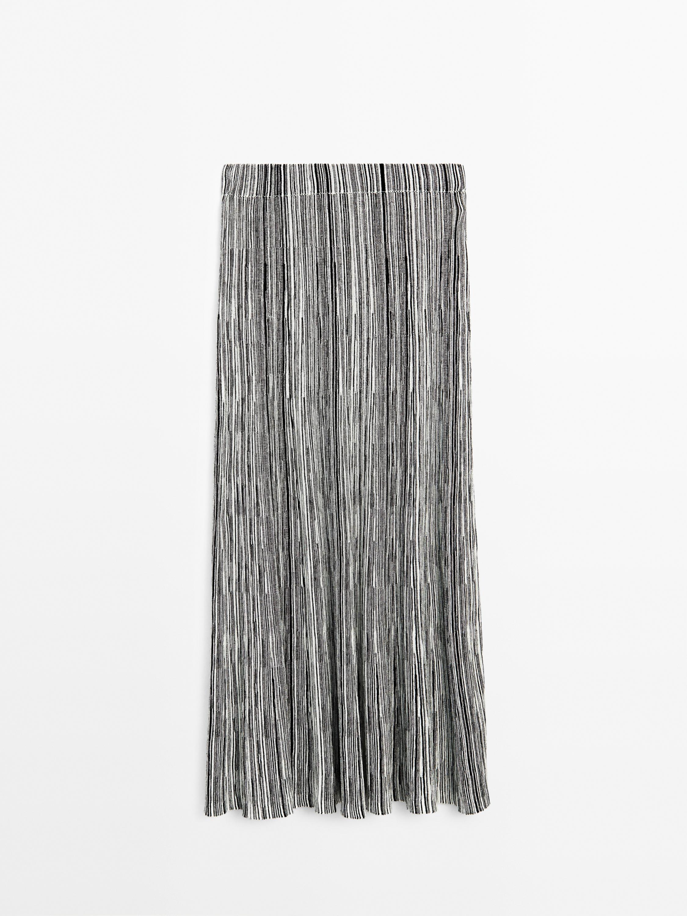 Jupe longue en maille à rayures